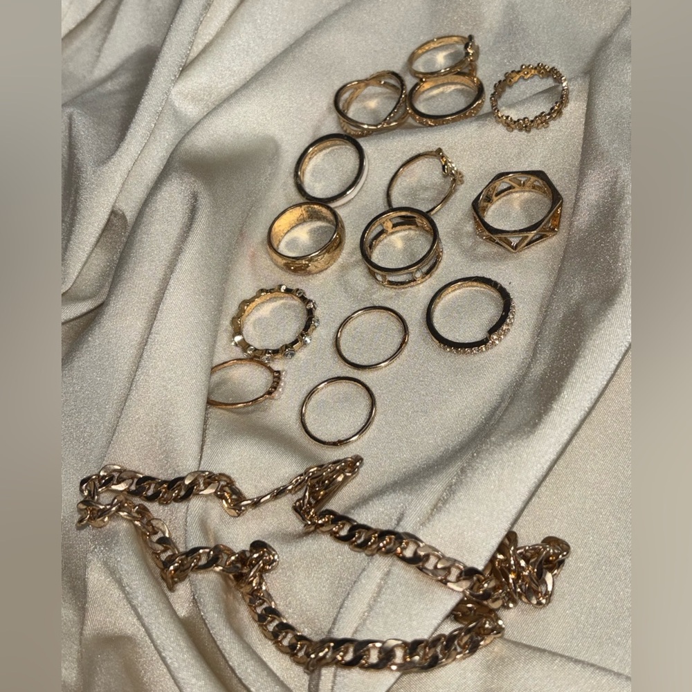 52+ Pieces •ALL Jewelry & Earrings Bundle